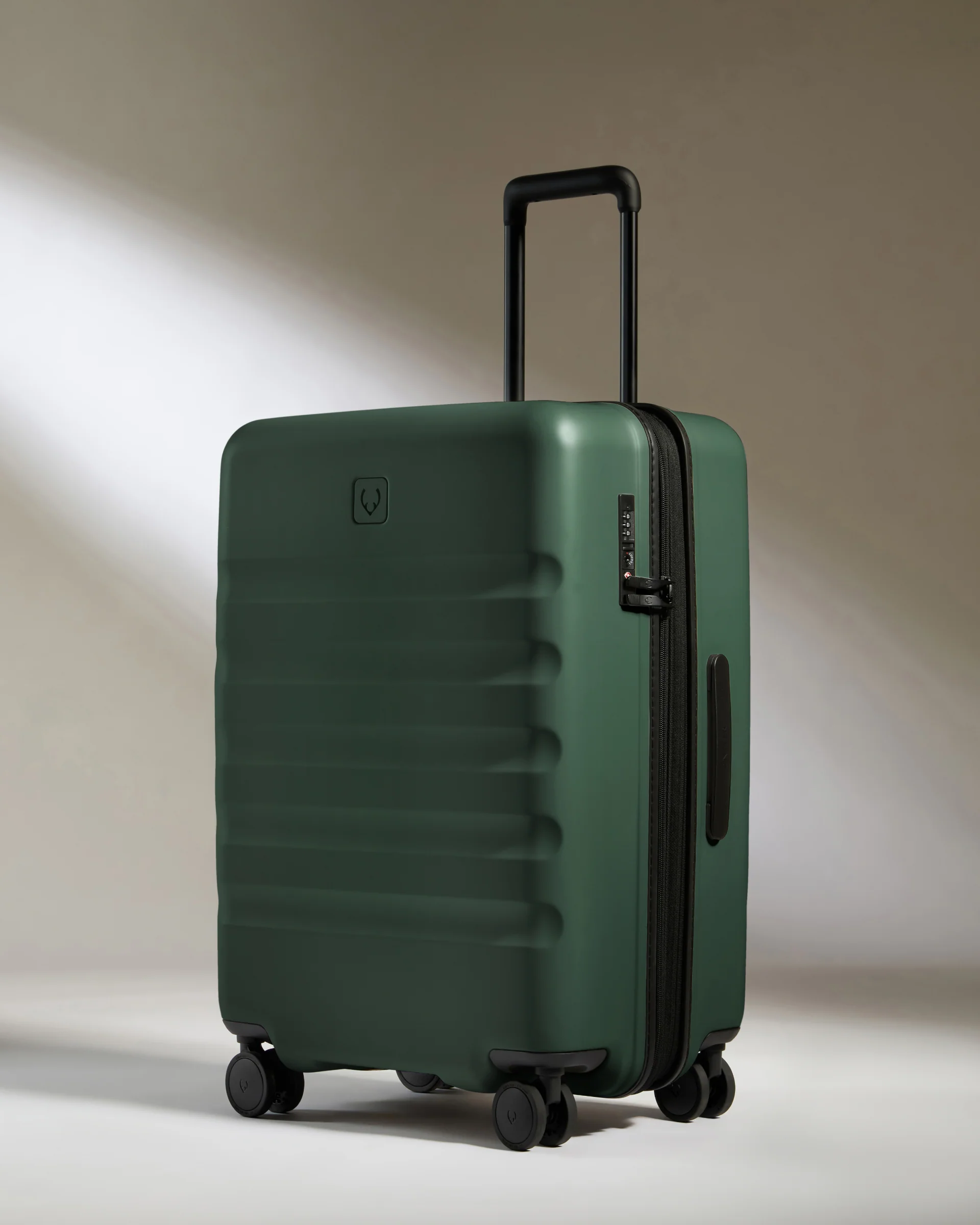 Expandable Cabin Suitcase Set  in Antler Green - Icon Stripe - Image 4